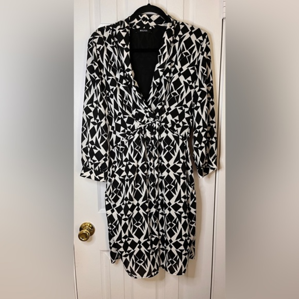 Black and white‎ geometric pattern dress